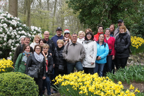 Le groupe au Keukenhof (Pays-Bas) Le groupe au Keukenhof (Pays-Bas)