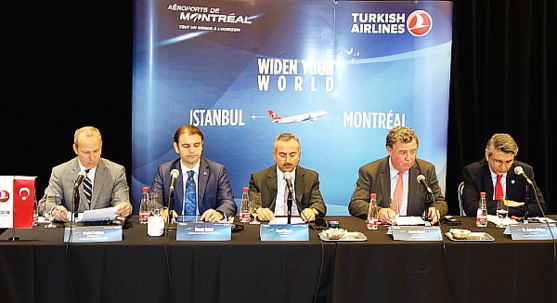 Michel Leblanc, président et chef de la direction de la Chambre de commerce du Montréal métropolitain; Tuncay Babali, Ambassadeur de la Turquie au Canada; Ismail Gerçek, membre du conseil d'administration de Turkish Airlines; James C. Cherry, PDG d'Aéroports de Montréal et Çagatay Erciyes, Ambassadeur, Organisation de l'Aviation Civile Internationale de l'ONU (OACI)