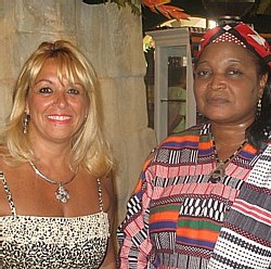Évelyne Cassis présidente de Voyages Cassis et SEM Amadou Aissa Siddo ministre du tourisme et de l'artisanat du Niger