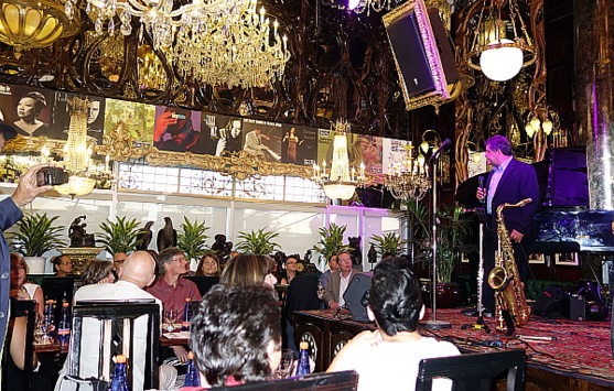 Jazz et champagne à la soirée VIP de Sunwing  Jazz et champagne à la soirée VIP de Sunwing