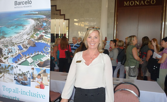 Vacances Air Canada recevait hier soir autour de sa brochure Soleil 2014-2015 Vacances Air Canada recevait hier soir autour de sa brochure Soleil 2014-2015