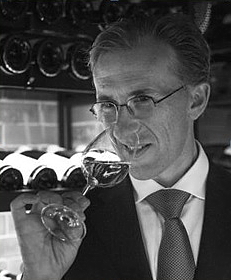 Air France: une nouvelle carte des vins signée par des experts de renommée internationale Air France: une nouvelle carte des vins signée par des experts de renommée internationale