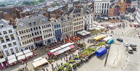 La Grand Place de Mons - copyright Gregory Mathelot. La Grand Place de Mons - copyright Gregory Mathelot.