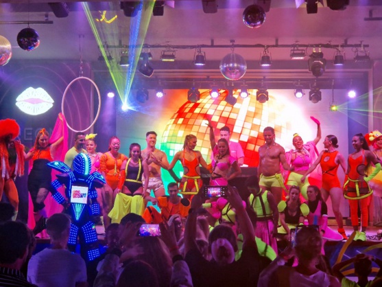 Les Riu Party arrivent en Espagne Les Riu Party arrivent en Espagne