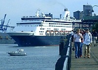 Holland America Line présente ses croisières à destination de l'Alaska pour l'année 2005 Holland America Line présente ses croisières à destination de l'Alaska pour l'année 2005