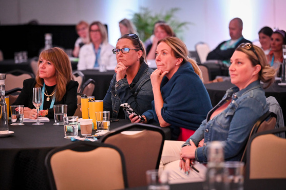 TDC innove avec son programme de carte-cadeaux, maintenant 100 % numériques TDC innove avec son programme de carte-cadeaux, maintenant 100 % numériques