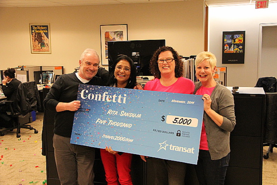 Toronto : Rita Sanduja, itravel2000; Nicole Bursey, Directrice commercialisation – Ontario et Ouest, Transat Tours Canada; Denise Heffron, Vice-présidente, commercialisation et ventes nationales, Transat Tours Canada Toronto : Rita Sanduja, itravel2000; Nicole Bursey, Directrice commercialisation – Ontario et Ouest, Transat Tours Canada; Denise Heffron, Vice-présidente, commercialisation et ventes nationales, Transat Tours Canada