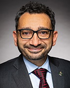 Le ministre des Transports Omar Alghabra sur le départ