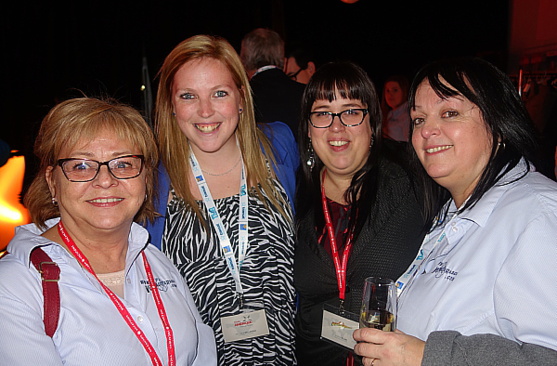 Voyages à Rabais inaugure sa première succursale et son nouveau concept Voyages à Rabais inaugure sa première succursale et son nouveau concept