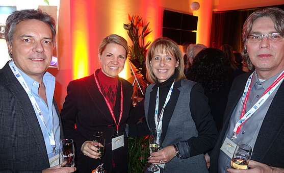 Voyages à Rabais inaugure sa première succursale et son nouveau concept Voyages à Rabais inaugure sa première succursale et son nouveau concept