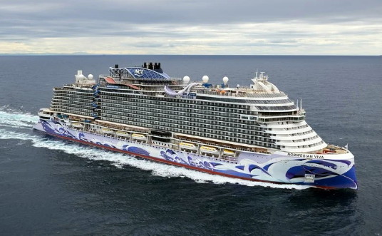 NCL prend possession du Norwegian Viva