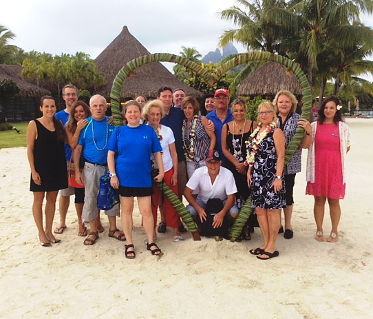 La St Valentin au St Régis  Bora Bora avec Voyages Cassis La St Valentin au St Régis  Bora Bora avec Voyages Cassis