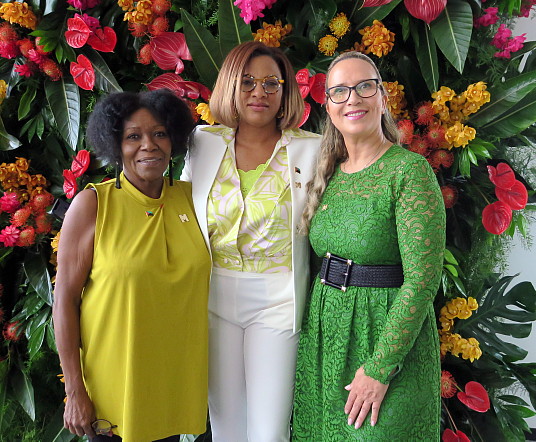 Muriel Wiltord, Directrice Amériques du Comité Martiniquais du Tourisme; Bénédicte Di Geronimo, Présidente du Comité Martiniquais du Tourisme et Karen Roy-Camille, Directrice adjointe du bureau Amériques du Comité Martiniquais du Tourisme.