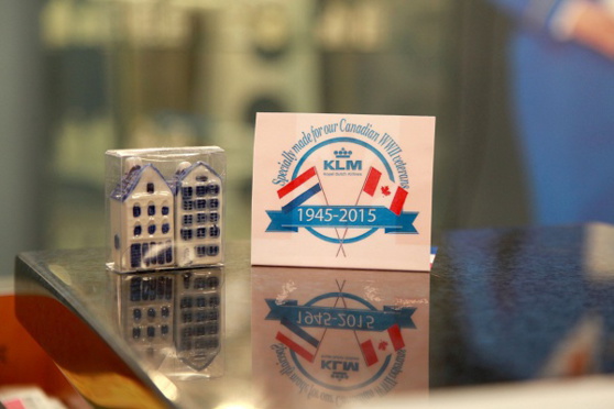 Les vétérans canadiens à bord de KLM pour un voyage de commémorations aux Pays-Bas Les vétérans canadiens à bord de KLM pour un voyage de commémorations aux Pays-Bas