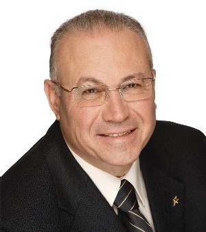 Jean-Marc Eustache: Le Canada a besoin d'une stratégie pour regagner des parts de marché Jean-Marc Eustache: Le Canada a besoin d'une stratégie pour regagner des parts de marché