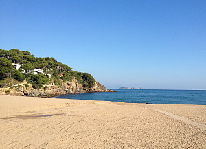 La Costa Brava compte plusieurs belles plages comme celle de Sa Riera