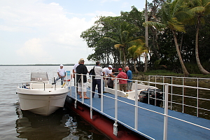 Le parc naturel de la Laguna Redonda s'explore en bateau. Le parc naturel de la Laguna Redonda s'explore en bateau.