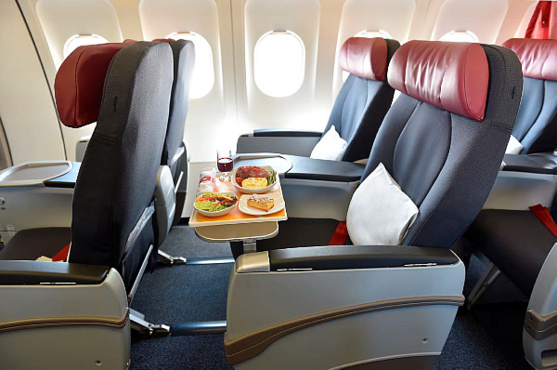 Air Canada rouge lance le nouveau siège J de sa flotte A319 Air Canada rouge lance le nouveau siège J de sa flotte A319