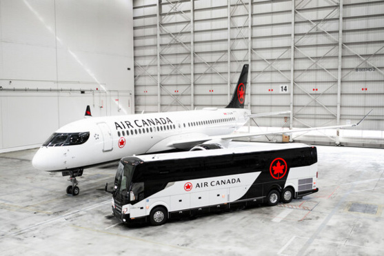 Le service multimodal, qui peut être réservé dès maintenant, sera lancé à titre de projet pilote à l’aéroport international John C. Munro de Hamilton et à l’aéroport international de la région de Waterloo en mai 2024. (Groupe CNW/Air Canada) Le service multimodal, qui peut être réservé dès maintenant, sera lancé à titre de projet pilote à l’aéroport international John C. Munro de Hamilton et à l’aéroport international de la région de Waterloo en mai 2024. (Groupe CNW/Air Canada)
