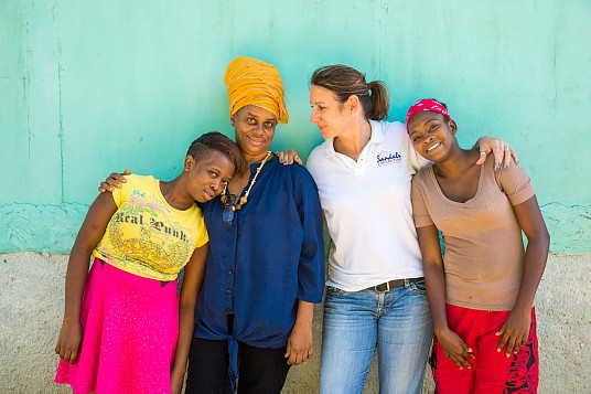 La Fondation Sandals célèbre son 15e anniversaire et son mandat d’autonomiser les communautés et les vies des Caraïbes