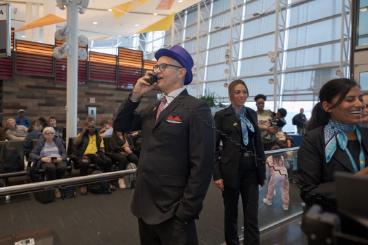 Air Transat a souligné en grand l’arrivée du film Wonka lors d’un vol vers Bruxelles