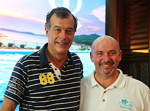 Henri Giscard d'Estaing, président du Club Med, et Gino Andreetta, président du Club Med pour la Chine.