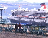 Quand la ville de Québec s'amarre au Queen Mary II (Reprise)