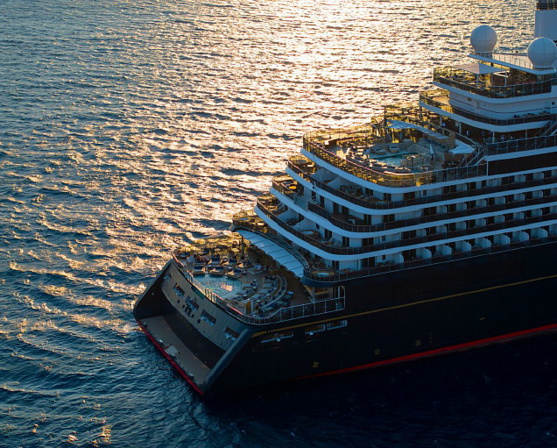 Explora Journeys célèbre la cérémonie de baptême d'EXPLORA II, à Civitavecchia, en Italie Explora Journeys célèbre la cérémonie de baptême d'EXPLORA II, à Civitavecchia, en Italie