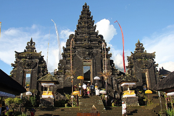 Pura Besakih est surnommé le "père de tous les temples