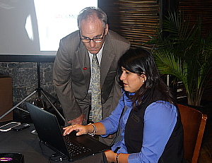 Guy Marchand et Jennifer Santa Cruz