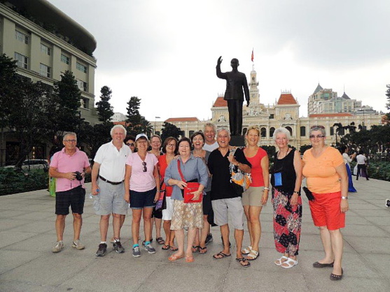 Educotour de Voyages Cassis au Vietnam du 7 au 21 octobre 2015 : arrêt sur image Educotour de Voyages Cassis au Vietnam du 7 au 21 octobre 2015 : arrêt sur image