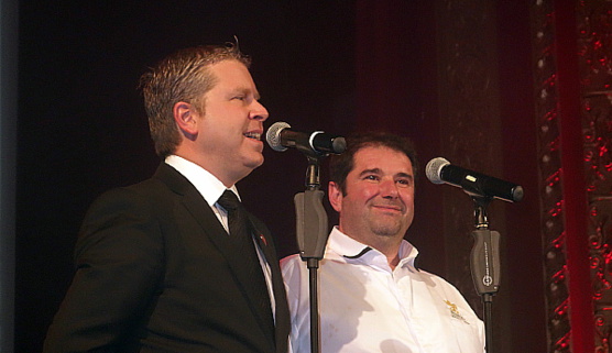 François Choquette d'Air Canada et Jérôme Ferrer 2 eme meilleur Chef au monde et aux founeaux hier soir.