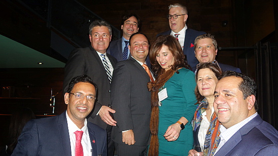 Ducan Bureau présente une partie de son équipe Ducan Bureau présente une partie de son équipe