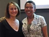 Marie Yalenkatian, représentante de Blue Lagoon Cruises, Warwick Int. Hotels et Tokoriki Island Resort et Coral Perry, Directrice des ventes de Air Pacific, pour le Canada. Marie Yalenkatian, représentante de Blue Lagoon Cruises, Warwick Int. Hotels et Tokoriki Island Resort et Coral Perry, Directrice des ventes de Air Pacific, pour le Canada.