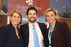 Les représentantes de la région Midi-Pyrénées, en compagnie de Christopher Jeffrey-Racine, de Transat. Les représentantes de la région Midi-Pyrénées, en compagnie de Christopher Jeffrey-Racine, de Transat.