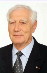 Pierre Jean Jeanniot O.C. 9 avril 1933 – 22 juin 2025 Pierre Jean Jeanniot O.C. 9 avril 1933 – 22 juin 2025