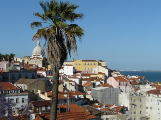 Le quartier Alfama Le quartier Alfama