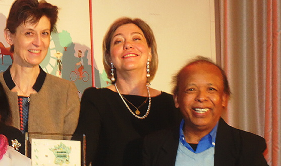 Soirée Destination France: La France mise sur sa convivialité en 2016 ..... Soirée Destination France: La France mise sur sa convivialité en 2016 .....