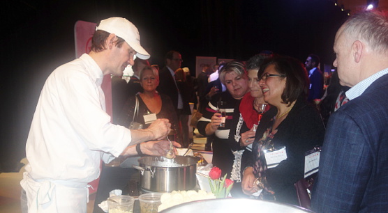 Réception d'Air Canada`: quelques échos visuels Réception d'Air Canada`: quelques échos visuels