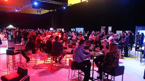 Réception d'Air Canada`: quelques échos visuels Réception d'Air Canada`: quelques échos visuels