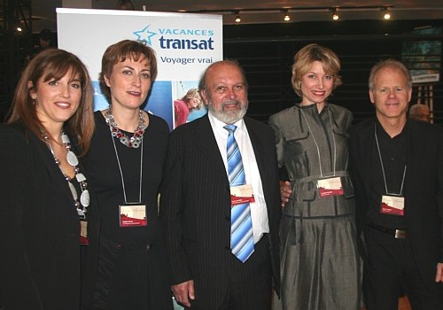 Maryse Martel, Directeur commercialisation Québec Vacances Transat, Brigitte Bloch, Directrice CRT d'Aquitaine, Louis Lucchini, Président CRT d'Aquitaine, Caroline Putnoki, Directrice adjointe Maison de la France Canada, Denis Codère, VP commercialisat