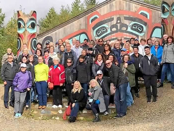 Les propriétaires d'agences en séminaire lors d'une croisière en Alaska en 2019 Les propriétaires d'agences en séminaire lors d'une croisière en Alaska en 2019