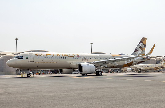 Etihad conclut une semaine sans précédent de lancements de lignes avec un vol inaugural à guichets fermés vers Krabi Etihad conclut une semaine sans précédent de lancements de lignes avec un vol inaugural à guichets fermés vers Krabi