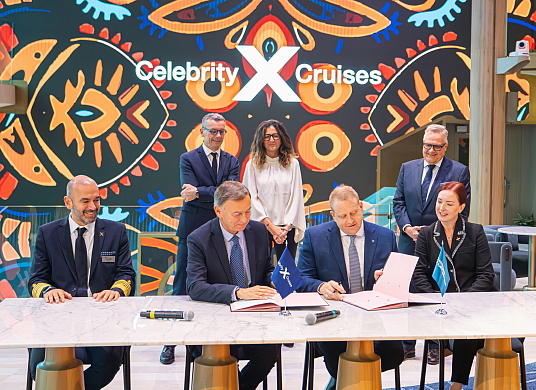 Celebrity Cruises prend livraison de Celebrity Xcel et présente Celebrity Xcite Celebrity Cruises prend livraison de Celebrity Xcel et présente Celebrity Xcite