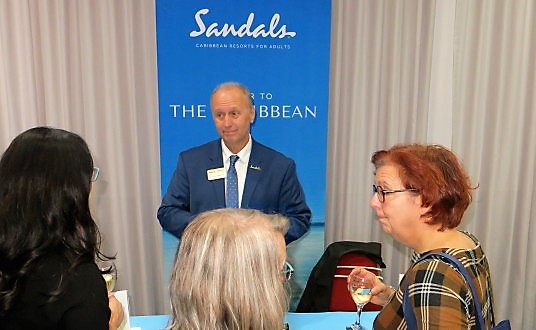 guy archambault de Sandals