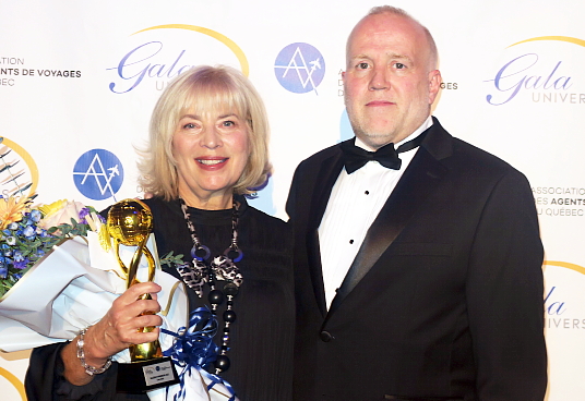 Lina Côté intrônisée à la Galerie d'honneur et Moscou Côté président de l'AAVQ