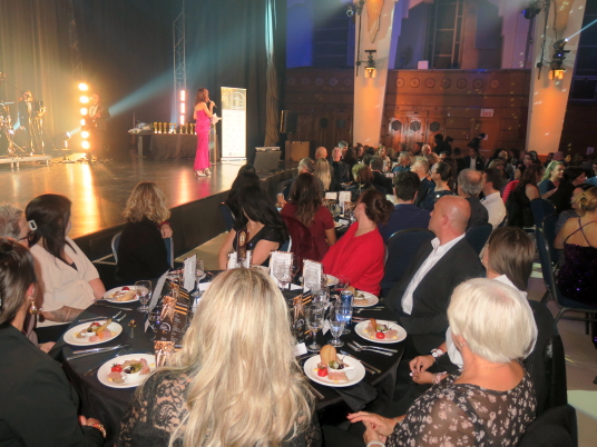 Gala UNI-VERS 2025 : quelques échos visuels.(suite) 