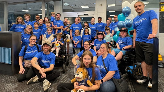 WestJet et Make-A-Wish Canada emmènent 29 familles dans un vol magique vers Orlando
