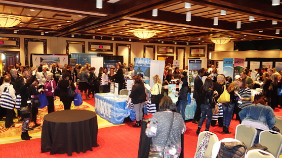 TravelBrands dit merci à l'industrie devant une salle comble  TravelBrands dit merci à l'industrie devant une salle comble