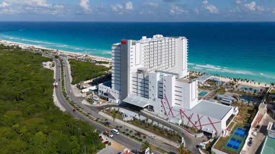 RIU Hotels & Resorts inaugure son sixième hôtel à Cancún: le Riu Ventura RIU Hotels & Resorts inaugure son sixième hôtel à Cancún: le Riu Ventura